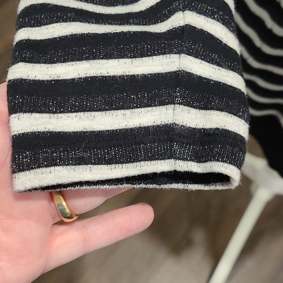 Cable and Gauge blk, grey & WHT striped cardigan - Picture 3 of 7